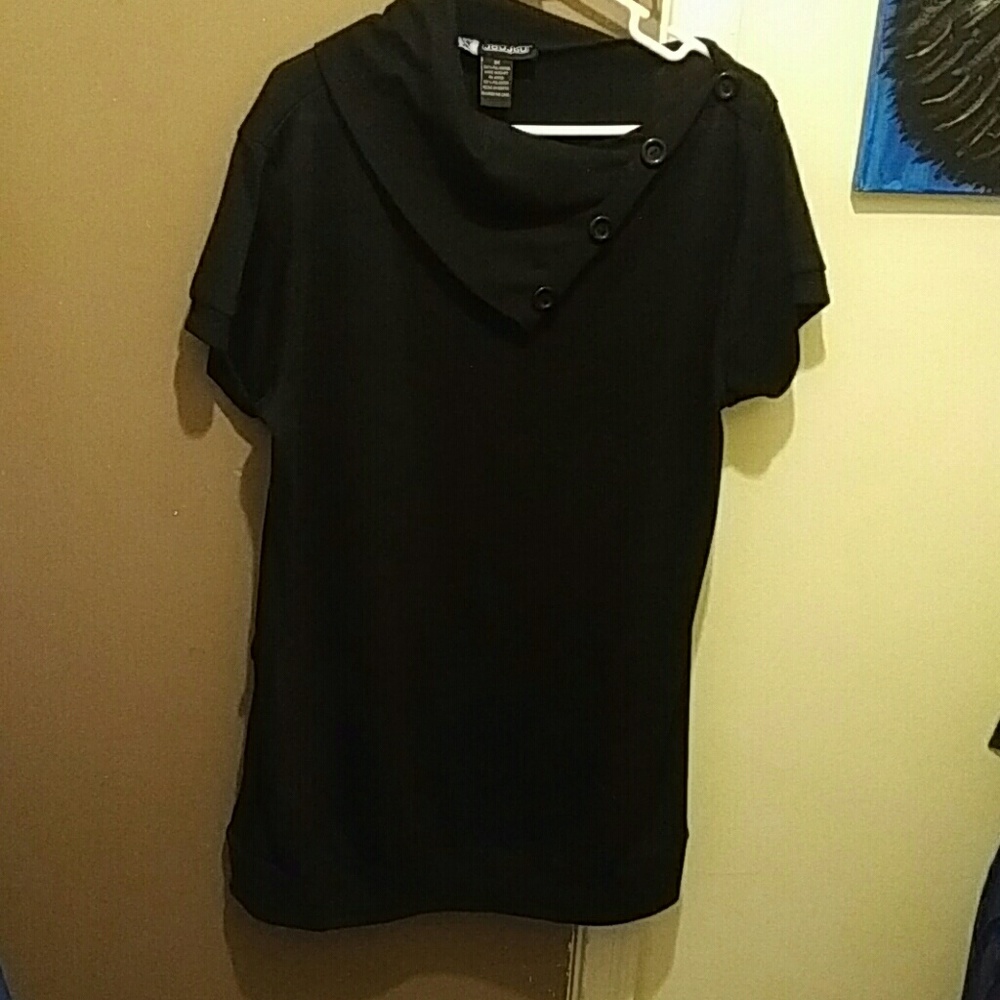 Asymmetical button collar sweater